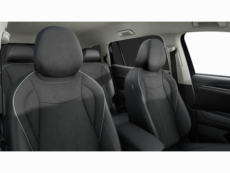 Gebraucht VW Tayron Elegance 204 PS (150 kW) 2025 Schwarz SUV