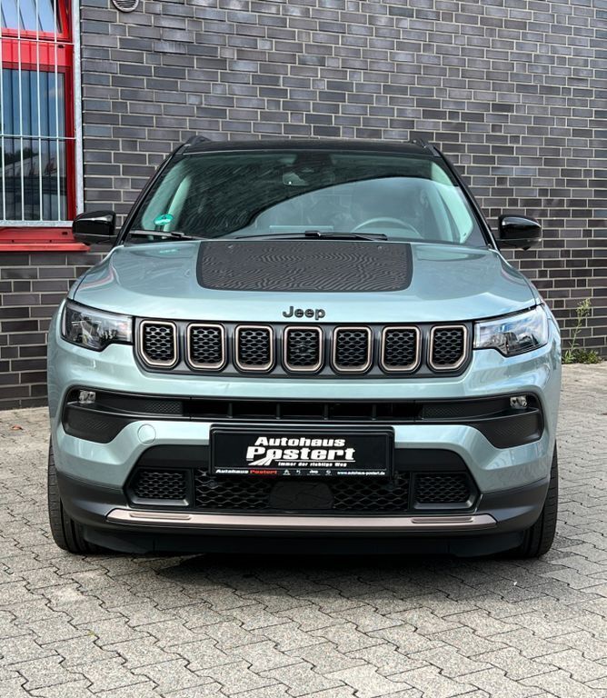Usado Jeep Compass Limited 179 HP (131 kW) 2022 Azul SUV