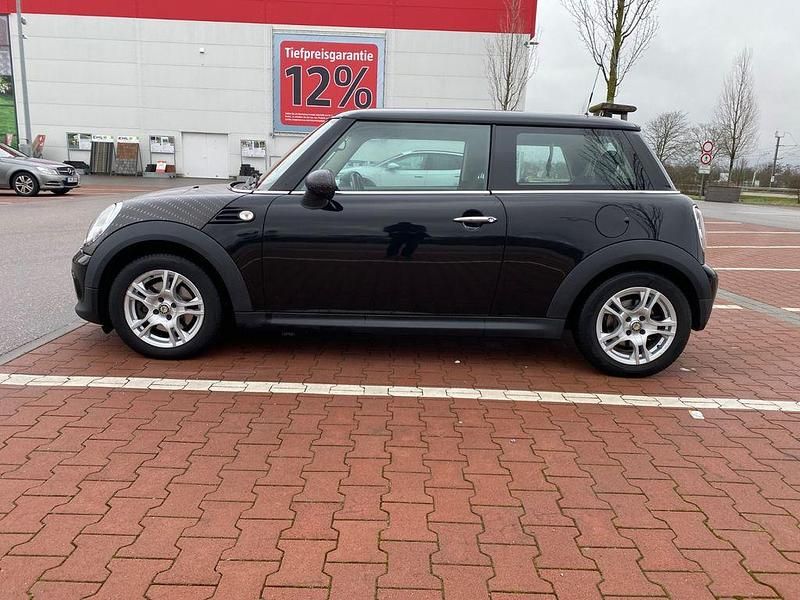 Gebraucht Mini Cooper 122 PS (89 kW) 2011 Schwarz Kleinwagen