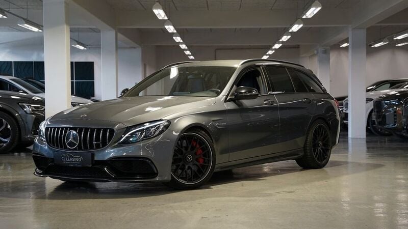 Grau Gebraucht 2017 Mercedes C63S AMG AMG Limousine | 47.600 € (Guter Preis) - Bild 1/4