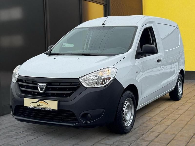 Gebraucht Dacia Dokker 75 PS (55 kW) 2016 Weiß Van / Kleinbus