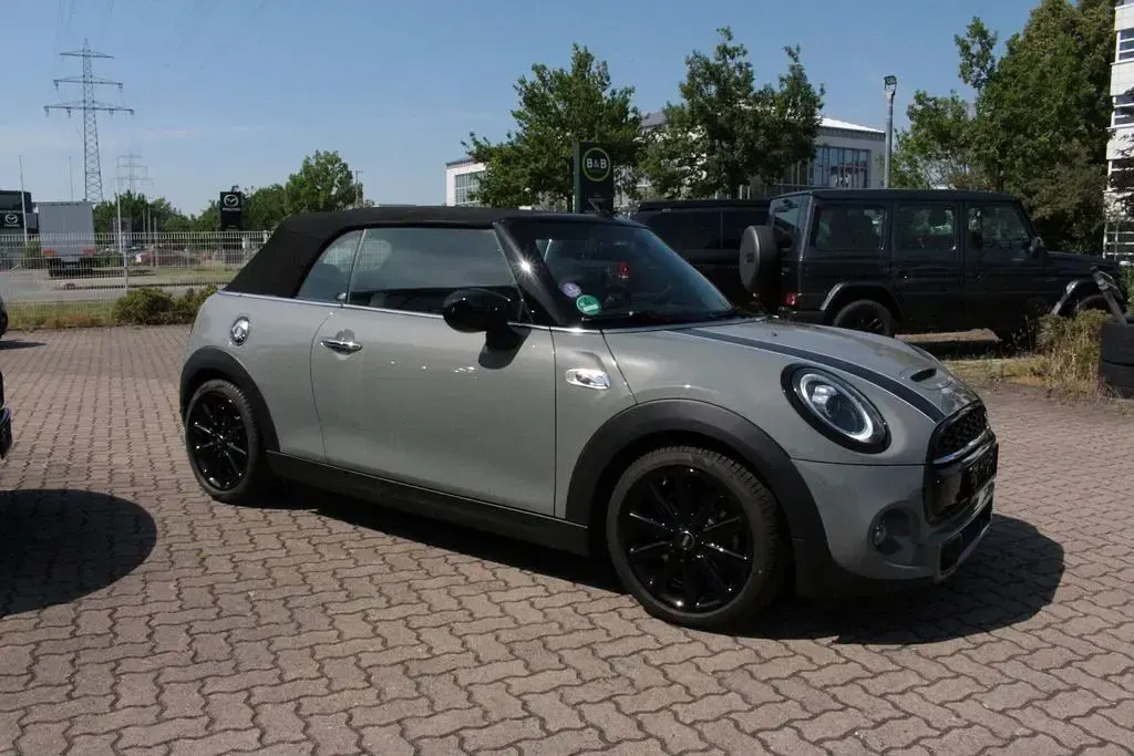 Gebraucht Mini Cooper S Cabriolet 192 PS (141 kW) 2020 Grau Cabrio
