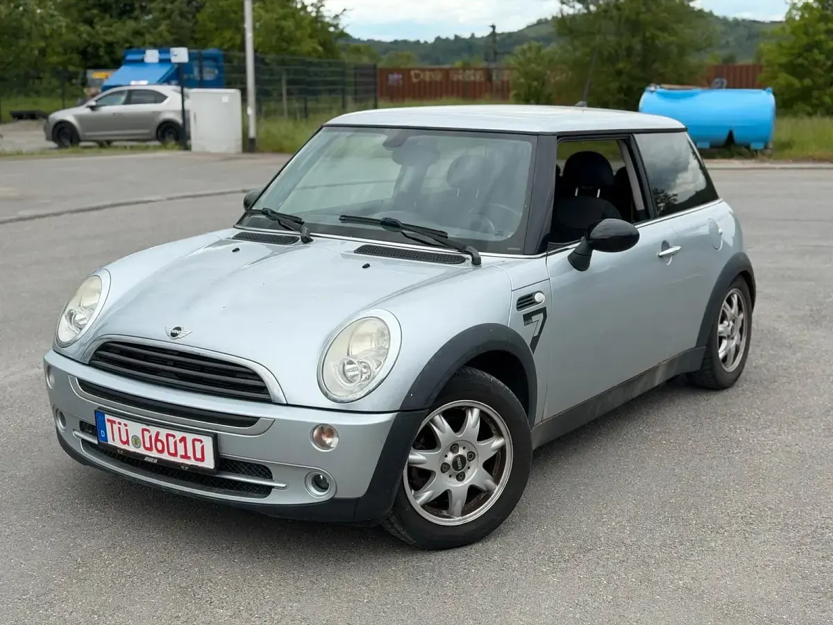 Gebraucht Mini ONE 90 PS (66 kW) 2006 Silber Kleinwagen