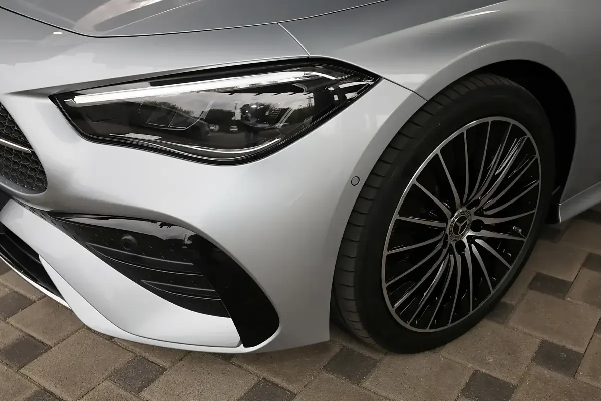 Gebraucht Mercedes CLE180 AMG 170 PS (125 kW) 2025 Metalliclack hightechsilber Coupé