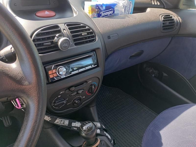 Gebraucht Peugeot 206 2002 Schwarz Kleinwagen