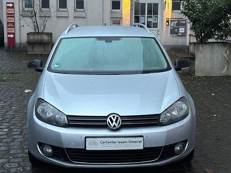 Gebraucht VW Golf VI Style 122 PS (89 kW) 2011 Silber Kleinwagen