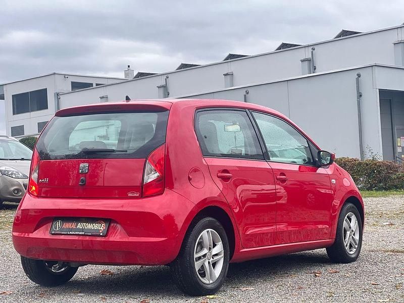 Gebraucht Seat Mii Style 75 PS (55 kW) 2013 Rot Kleinwagen