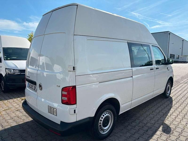 Gebraucht VW Transporter 102 PS (75 kW) 2017 Weiß Van