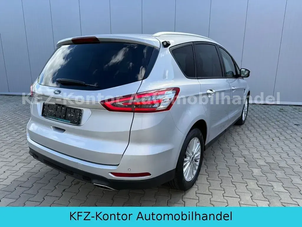 Gebraucht Ford S-MAX Business Edition 190 PS (139 kW) 2020 Silber Van / Kleinbus