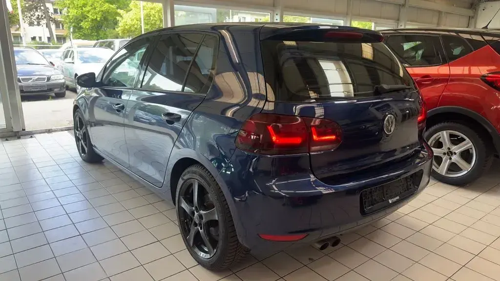 Gebraucht VW Golf VI Comfortline 122 PS (89 kW) 2009 Blau Kleinwagen