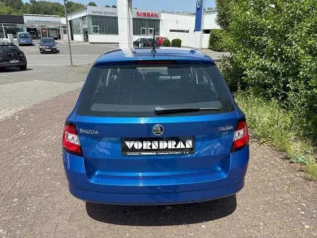 Gebraucht Skoda Fabia Ambition 95 PS (69 kW) 2018 Blau Kleinwagen