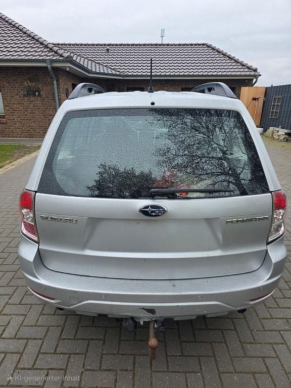 Occasion Subaru Forester 150 ch (110 kW) 2011 Argent SUV