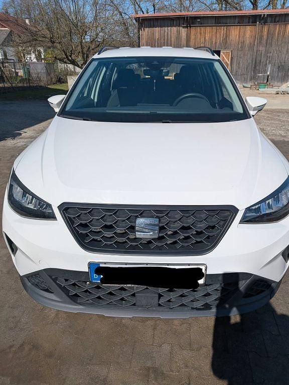 Second-hand Seat Arona Style 110 CP (80 kW) 2023 Alb SUV