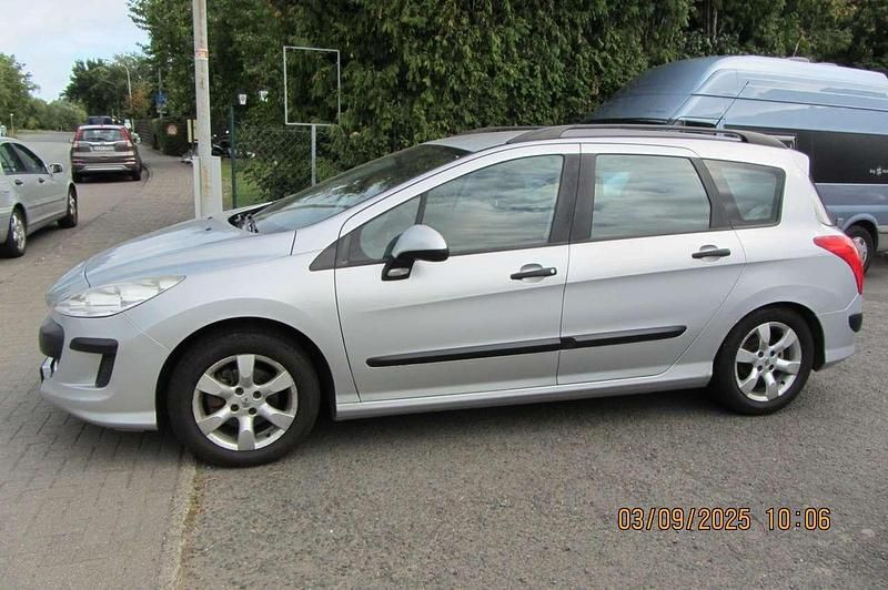 Silber Gebraucht 2009 Peugeot 308 Filou Kombi | 3.333 € (Fairer Preis) - Bild 1/4
