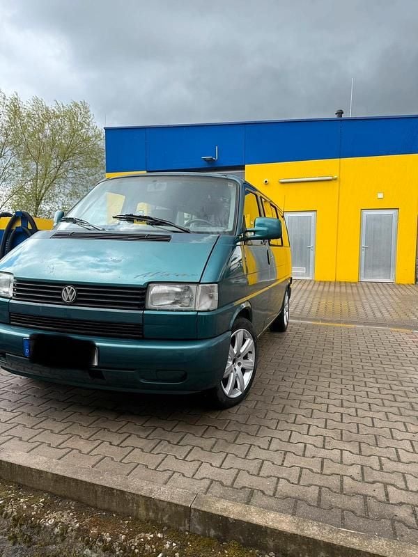 Second-hand VW T4 152 CP (111 kW) 1993 Verde Van