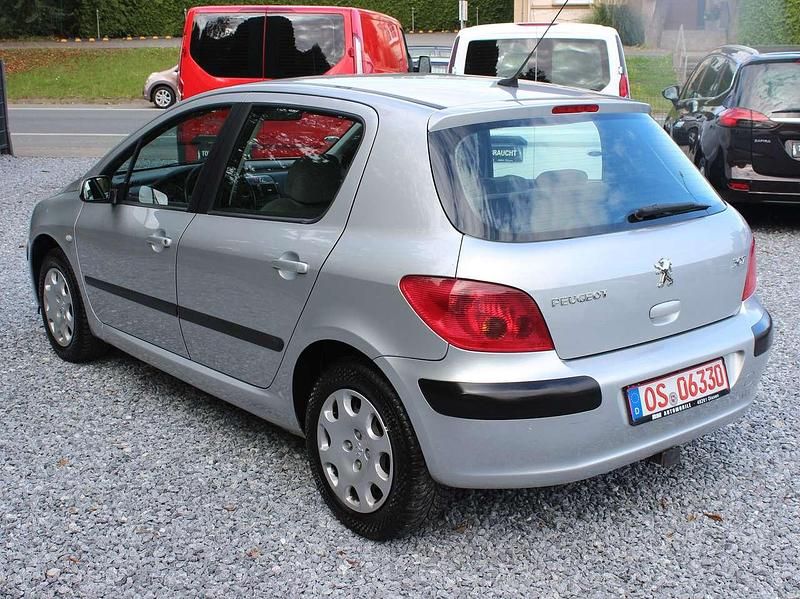 Gebraucht Peugeot 307 109 PS (80 kW) 2002 Grau Kleinwagen