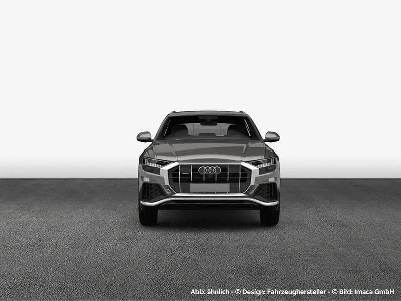 Gebraucht Audi Q8 340 PS (250 kW) 2022 Samuraigrau metallic SUV