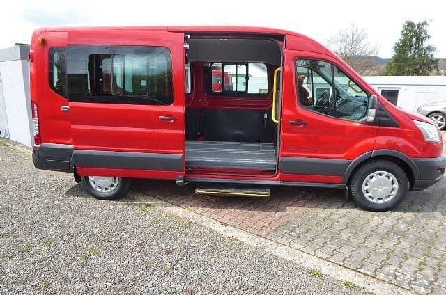 Gebraucht Ford Transit Trend 101 PS (74 kW) 2016 Rot Kombi