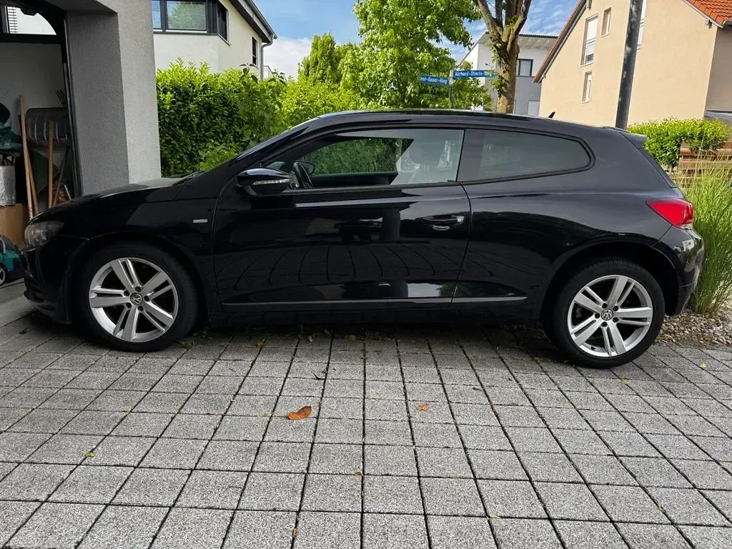Gebraucht VW Scirocco Match 122 PS (89 kW) 2012 Schwarz Coupé
