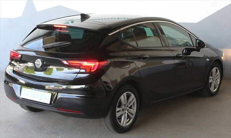Gebraucht Opel Astra 150 PS (110 kW) 2018 Schwarz Limousine
