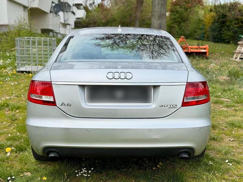 Second-hand Audi A6 224 CP (164 kW) 2005 Argintiu Berlinǎ