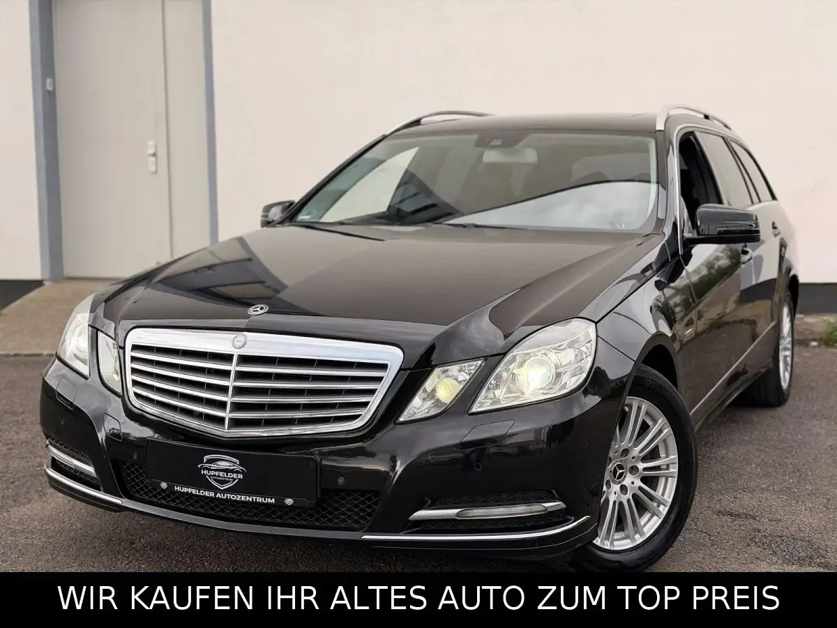 Gebraucht Mercedes E220 Elegance 170 PS (125 kW) 2011 Schwarz Kombi