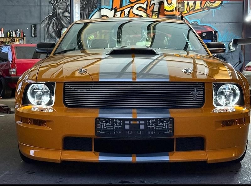 Gebraucht Ford Mustang 330 PS (242 kW) 2007 Orange Coupé