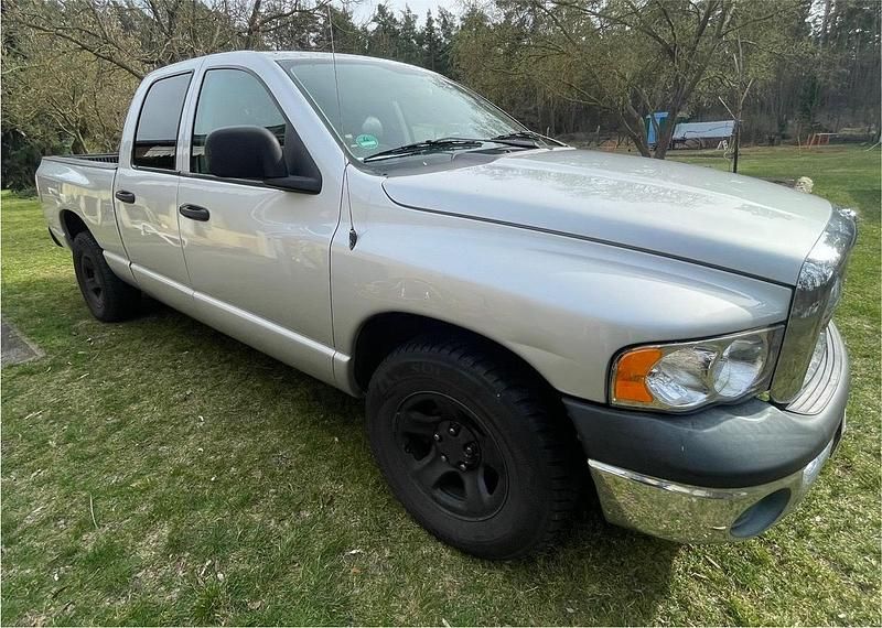 Gebraucht Dodge Ram 250 PS (183 kW) 2002 Silber Pickup