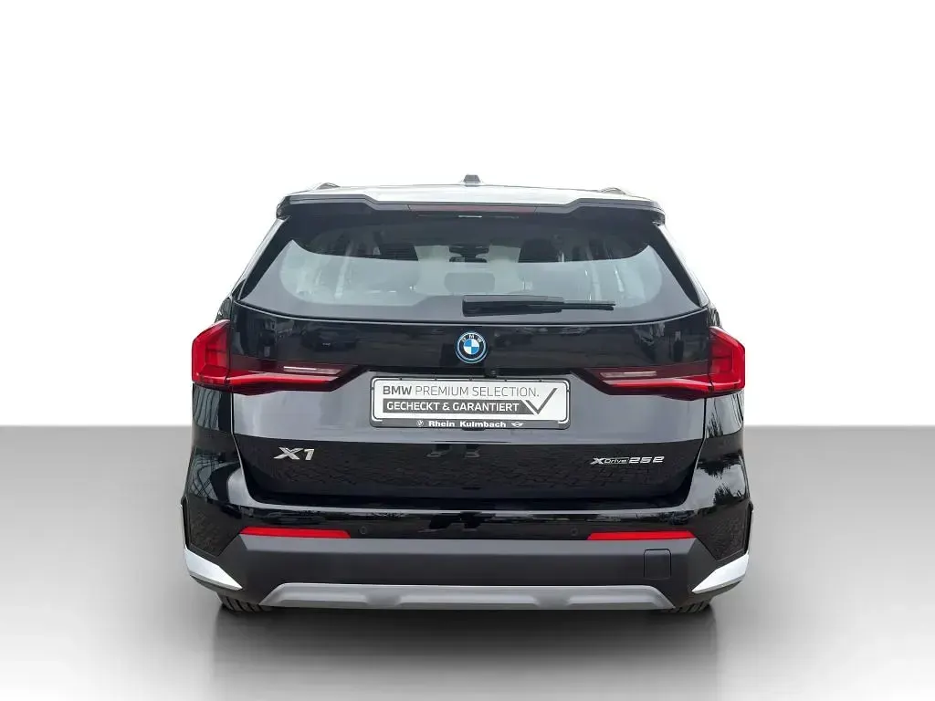 Gebraucht BMW X1 136 PS (100 kW) 2023 Schwarz SUV