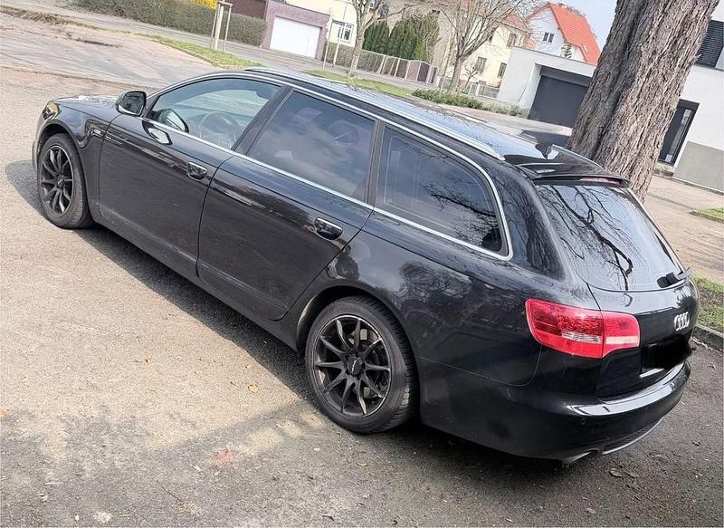 Gebraucht Audi A6 Ambiente 190 PS (139 kW) 2010 Schwarz Kombi