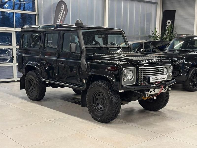 Gebraucht Land Rover Defender SE 122 PS (89 kW) 2011 Schwarz Kombi