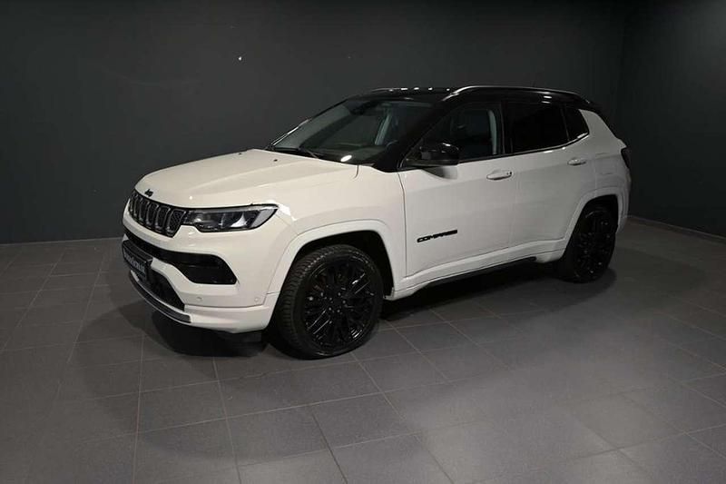 Weiß weiss Gebraucht 2022 Jeep Compass SUV | 22.580 € (Guter Preis) - Bild 1/4