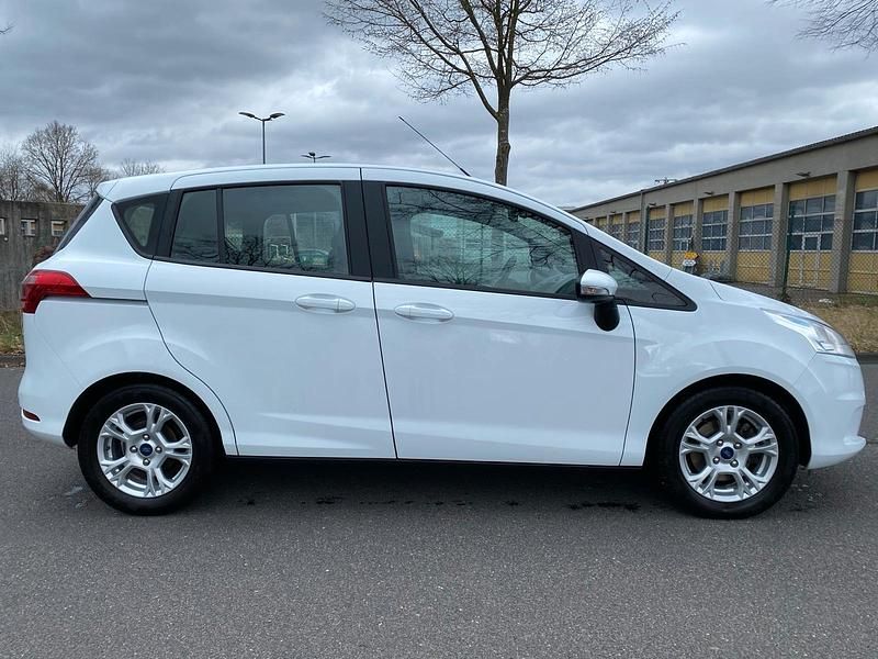 Gebraucht Ford B-MAX SYNC Edition 100 PS (73 kW) 2015 Weiß Van / Kleinbus