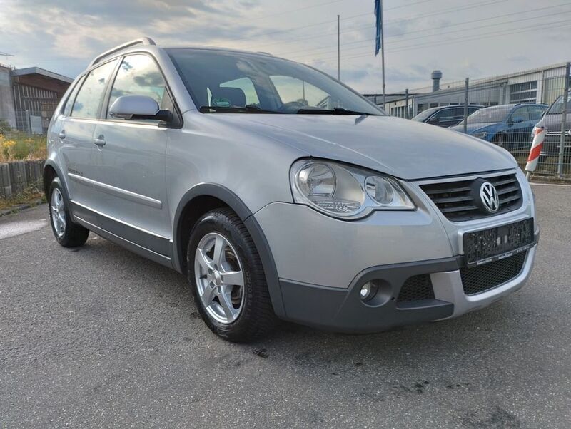 Silber Gebraucht 2007 VW Polo Cross Kleinwagen | 2.999 € (Guter Preis) - Bild 1/4