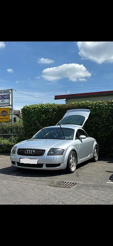Grau Gebraucht 1999 Audi TT Coupé | 5.000 € (Teuer) - Bild 1/4