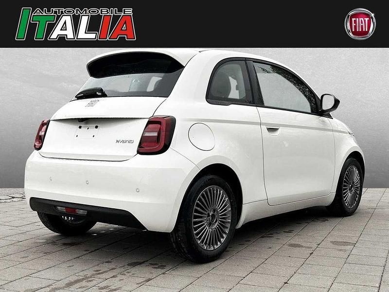 Neu Fiat 500 Icon 65 PS (47 kW) 2026 Weiß Kleinwagen