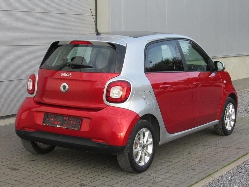 Gebraucht Smart ForFour Passion 71 PS (52 kW) 2019 Rot Kleinwagen