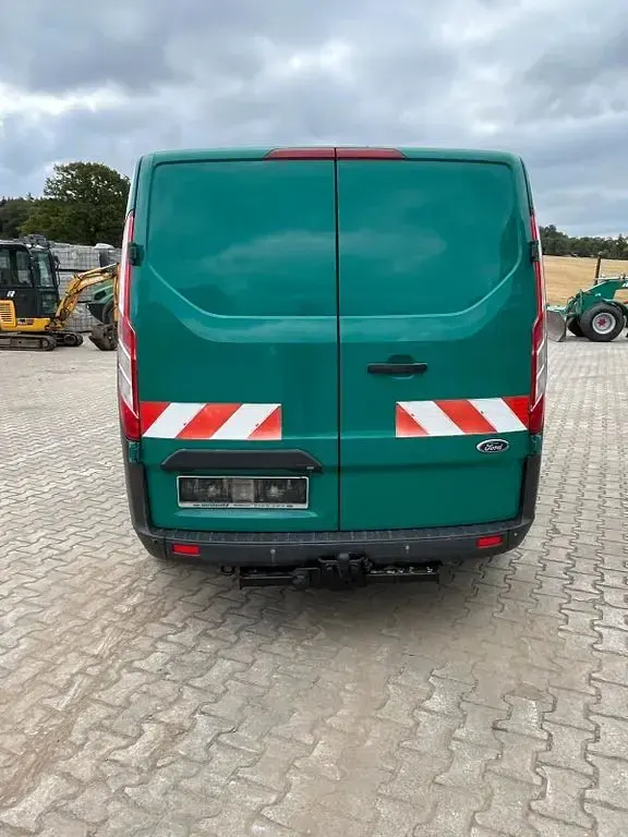 Gebraucht Ford Transit Custom 170 PS (125 kW) 2017 Grün Van