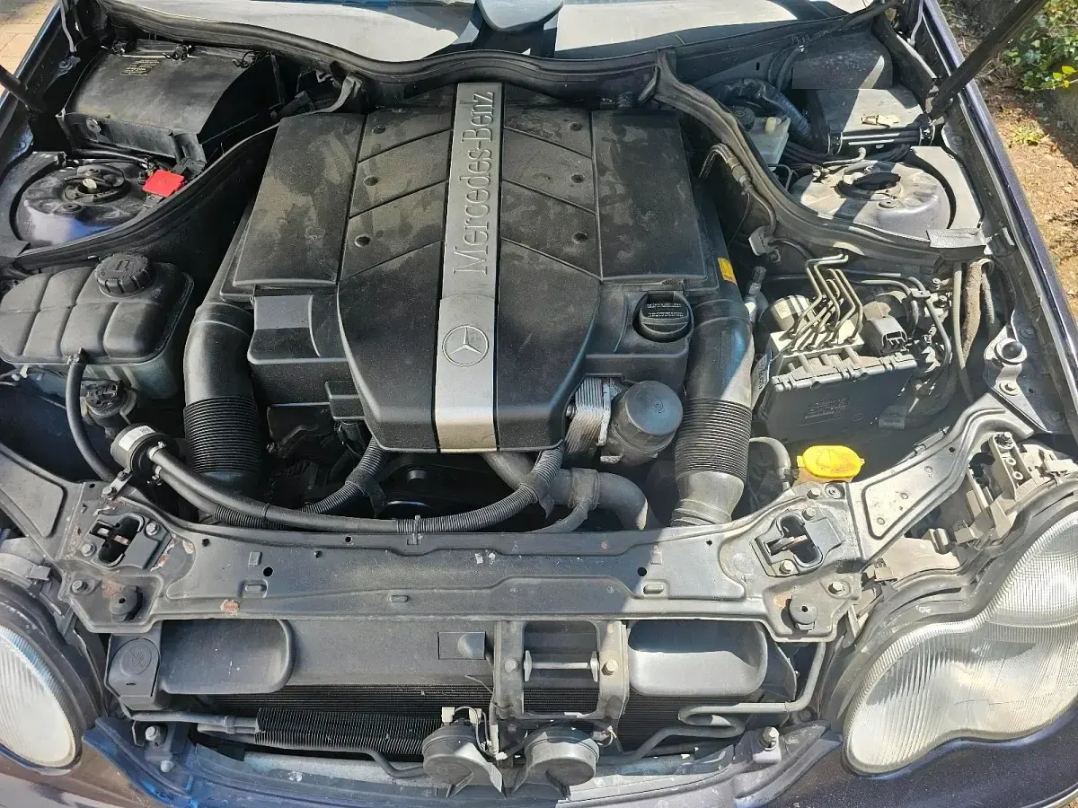 Gebraucht Mercedes C320 218 PS (160 kW) 2001 Andere farben Limousine