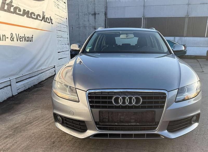 Gebraucht Audi A4 Attraction 143 PS (105 kW) 2010 Quarzgrau metallic Kombi
