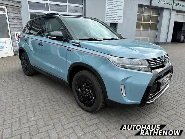 Neu Suzuki Vitara Comfort+ 110 PS (80 kW) 2026 Grau SUV