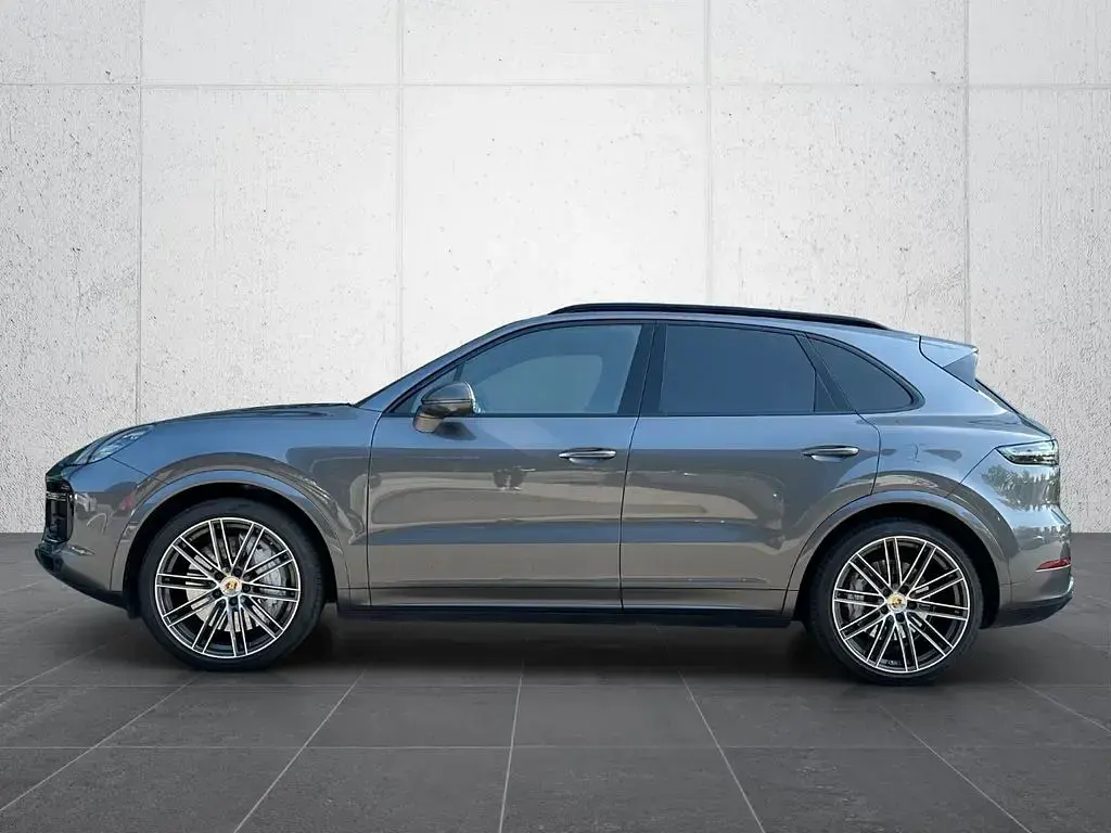 Gebraucht Porsche Cayenne Turbo 549 PS (403 kW) 2019 Quarzitgraumetallic SUV