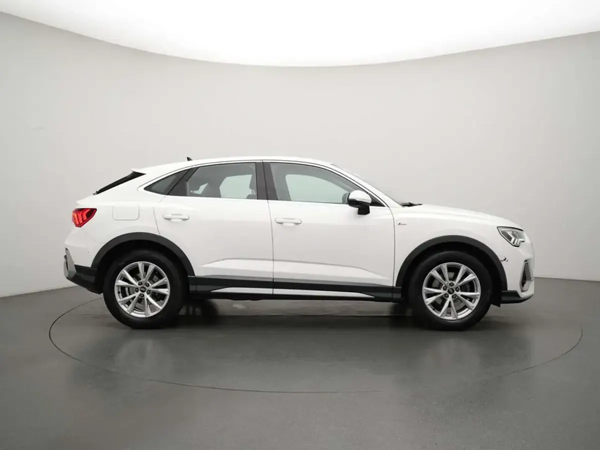 Gebraucht Audi Q3 Sportback S-Line 150 PS (110 kW) 2022 Weiß SUV