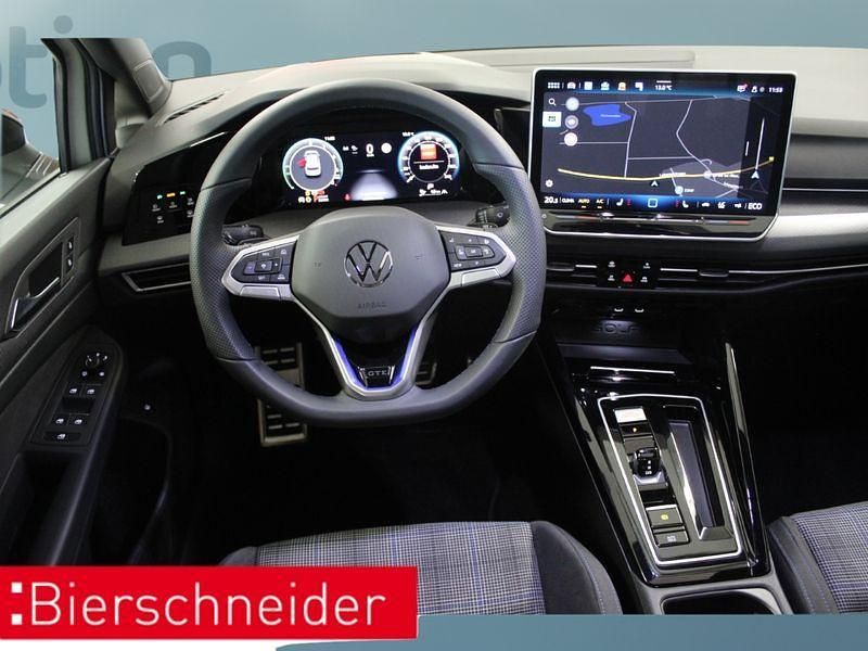 Gebraucht VW Golf VIII GTE 272 PS (200 kW) 2025 Weiß Kleinwagen