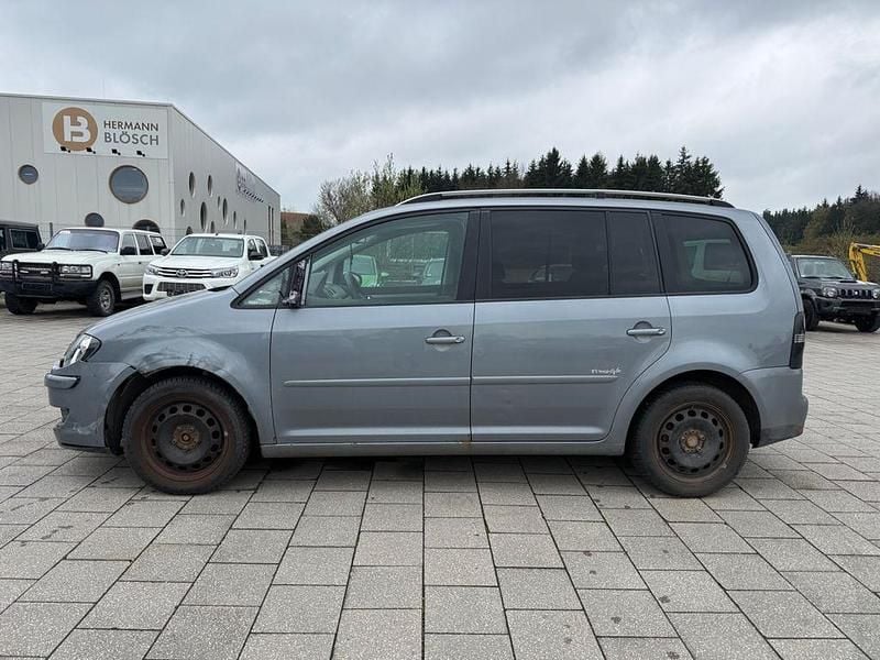 Gebraucht VW Touran Freestyle 105 PS (77 kW) 2009 Grau Van / Kleinbus