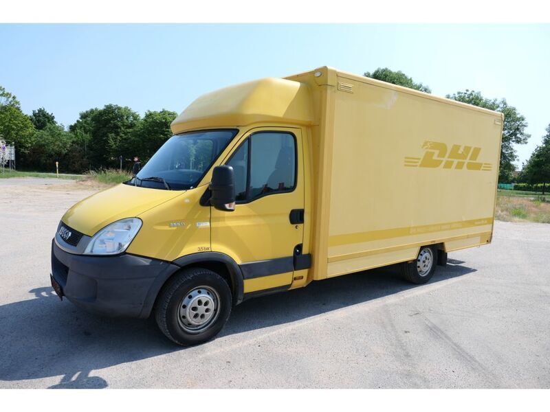 Gelb Gebraucht 2010 Iveco Daily Van | 7.378 € (Fairer Preis) - Bild 1/3