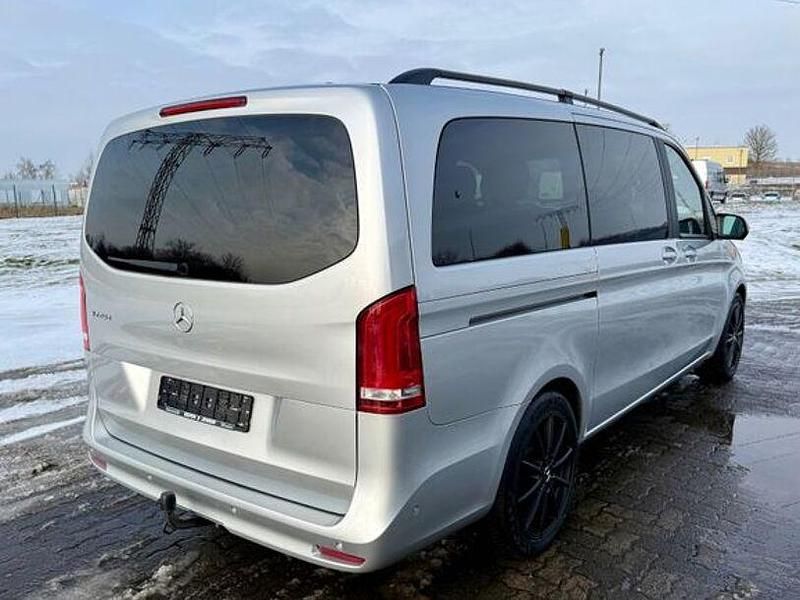 Gebraucht Mercedes V220 Edition 163 PS (119 kW) 2023 Andere Van / Kleinbus