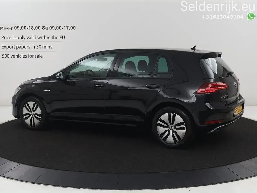 Gebraucht VW e-Golf 100 kW (136 PS) 2017 Schwarz Kleinwagen