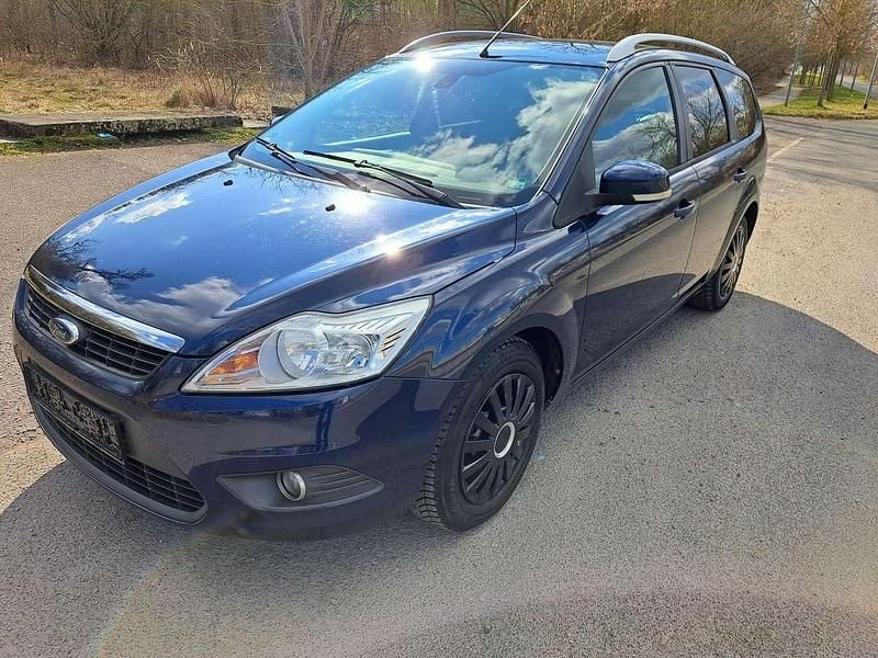 Atlantikblau metallic Gebraucht 2010 Ford Focus Viva Kombi | 3.999 € (Fairer Preis) - Bild 1/4
