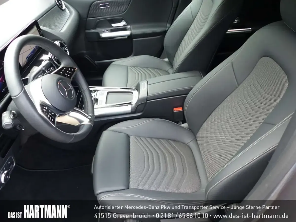 Gebraucht Mercedes B200 Progressive 163 PS (119 kW) 2025 Metalliclack mountaingrau Kleinwagen